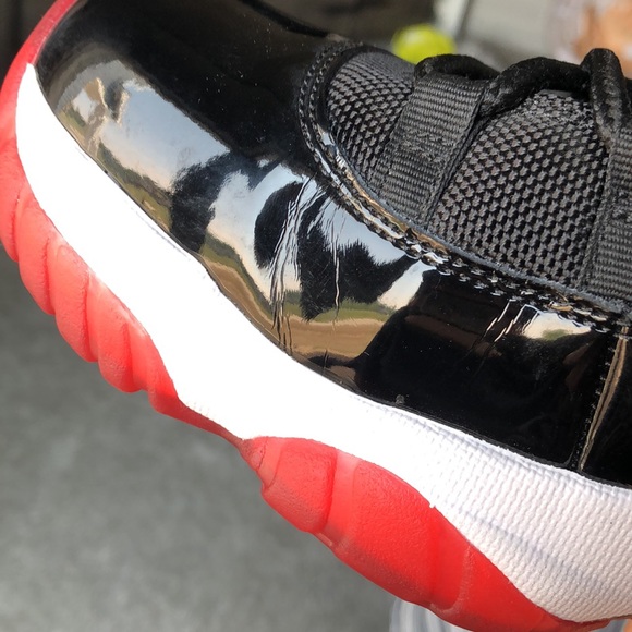 Air Jordan bred 11 lows - Picture 6 of 8